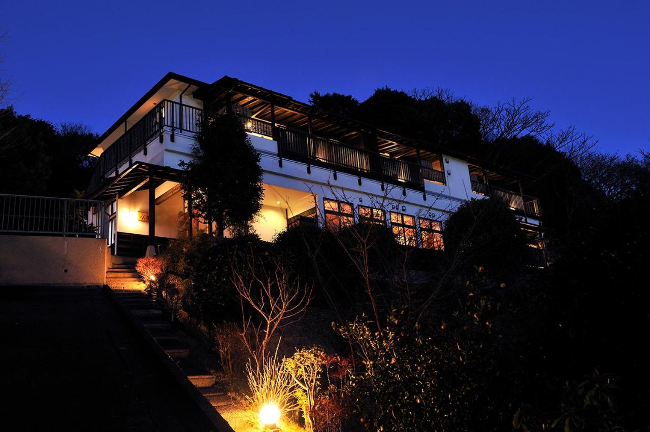 桐のかほり咲楽 - Chambres d’hôtes Kawazu-ikadaba