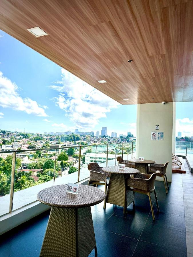 SkyLoft Cebu Casa Mira Guadalupe Aesthetic Japandi Loft with Balcony - Chambres d'hôtes Cebu