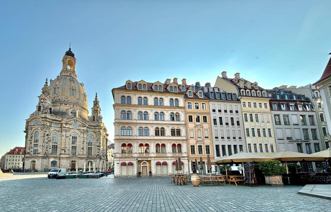 Familienapartment Am Neumarkt lll - B&B
