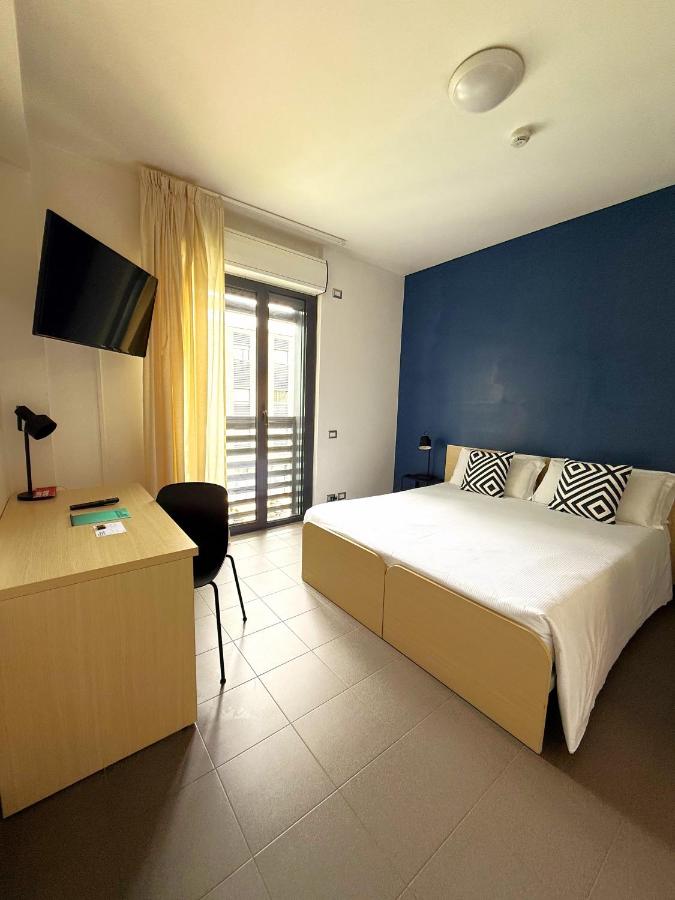 Large Double or Twin Room