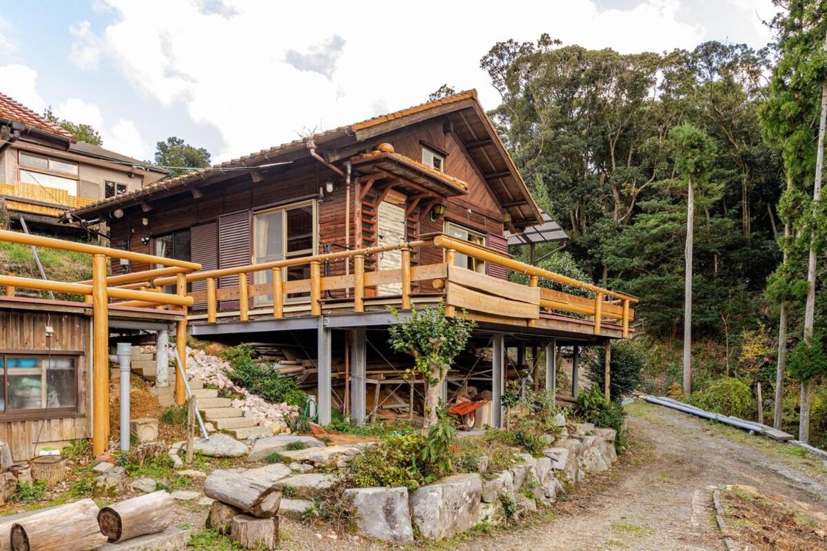 forest sun ワンちゃんと泊まれる山小屋民泊 - B&B Itoshima