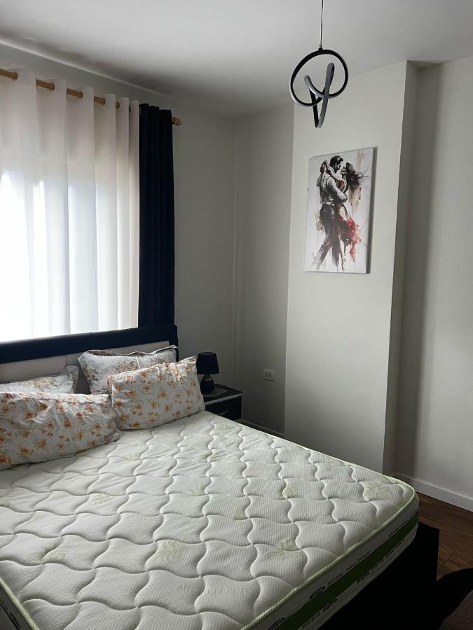 Family Apartments - Ferienwohnung Durrës