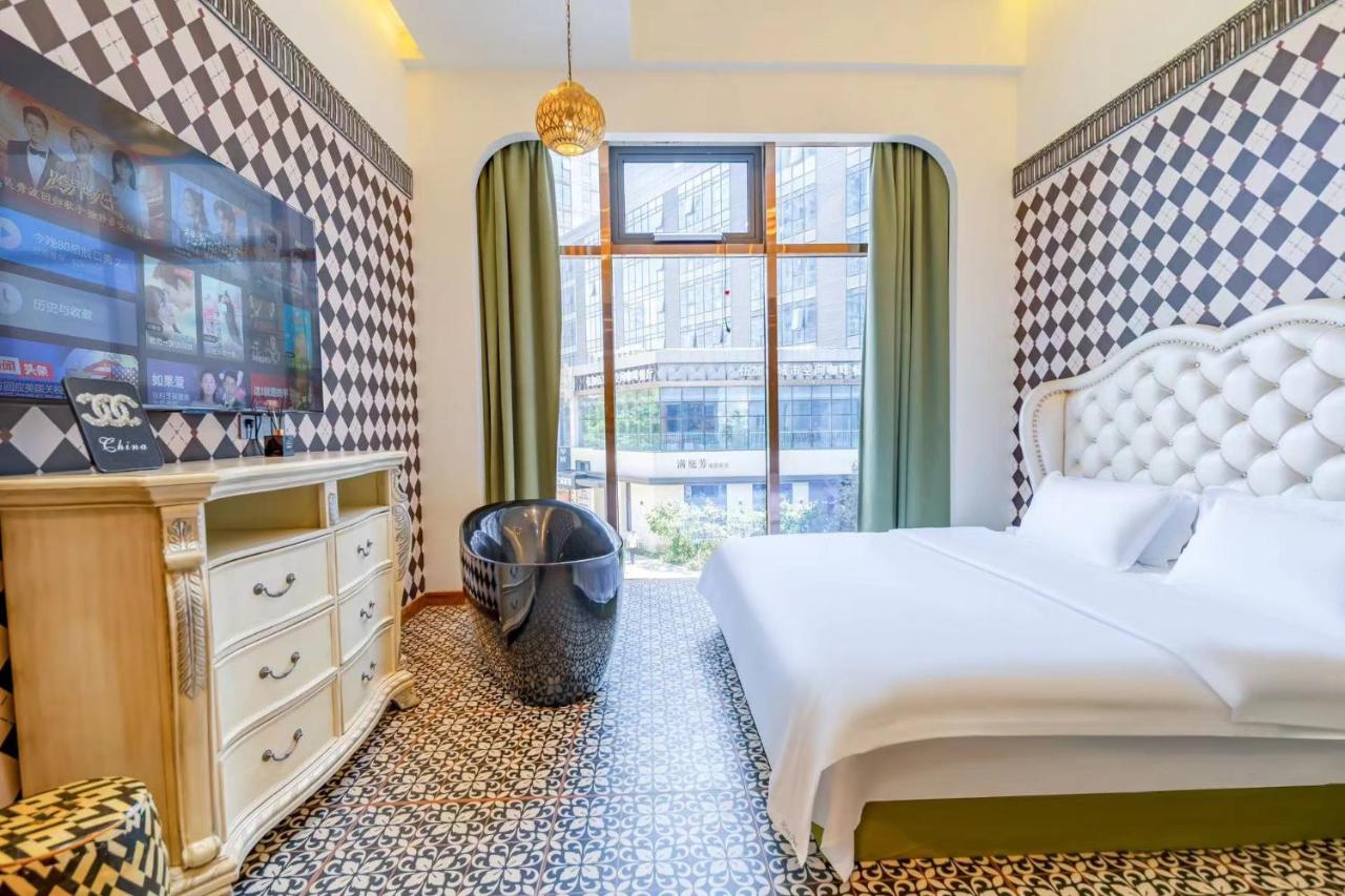 Chambre Lit Queen-Size Deluxe