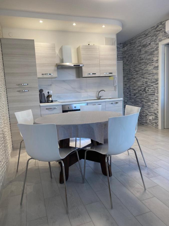 Appartamento Incantevole 300m dal mare - B&B
