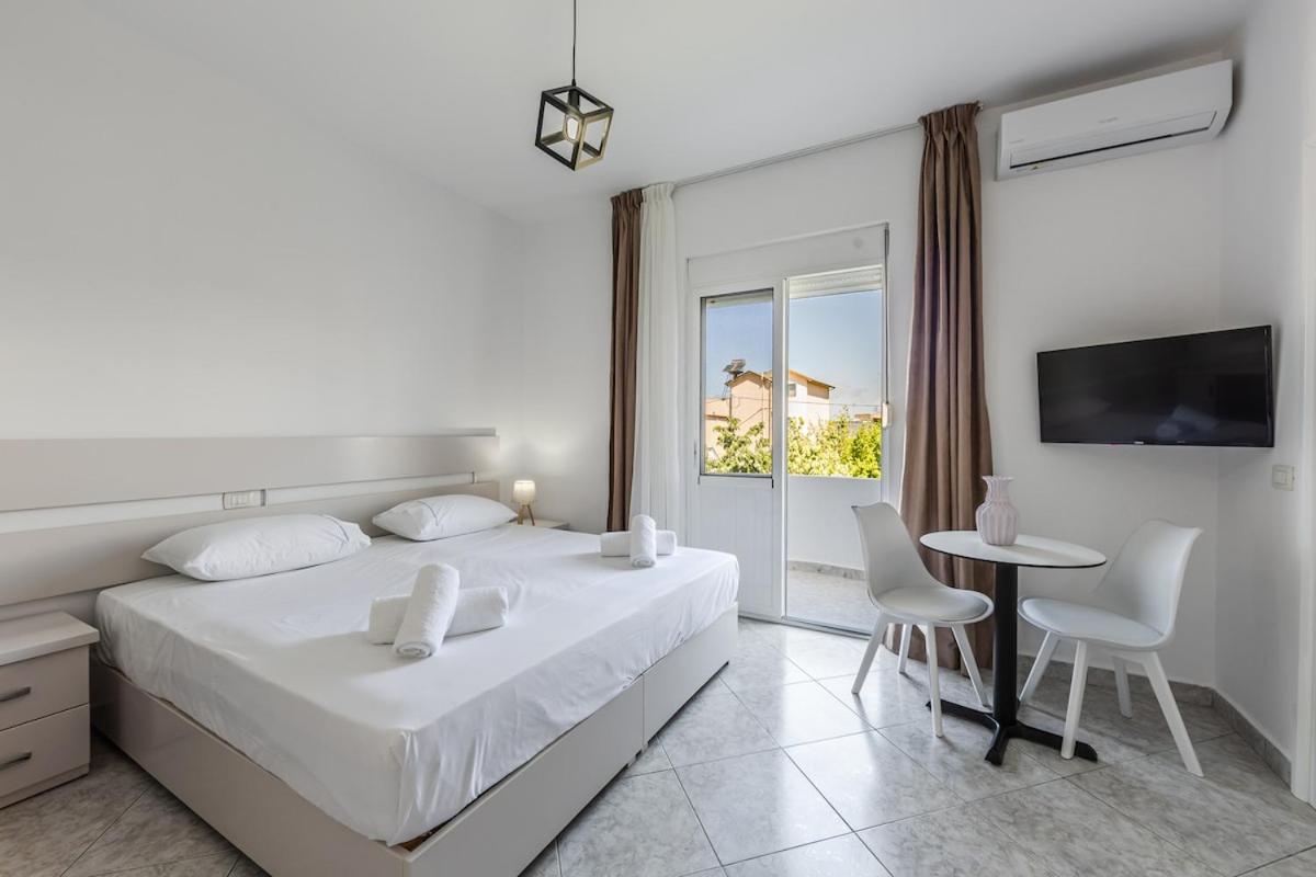 Amazing Studio with Free Parking Golem - Ferienwohnung Golem