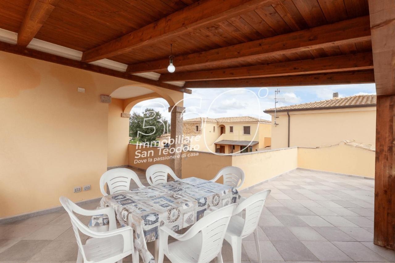 Portico 2 - Bed and Breakfast San Teodoro