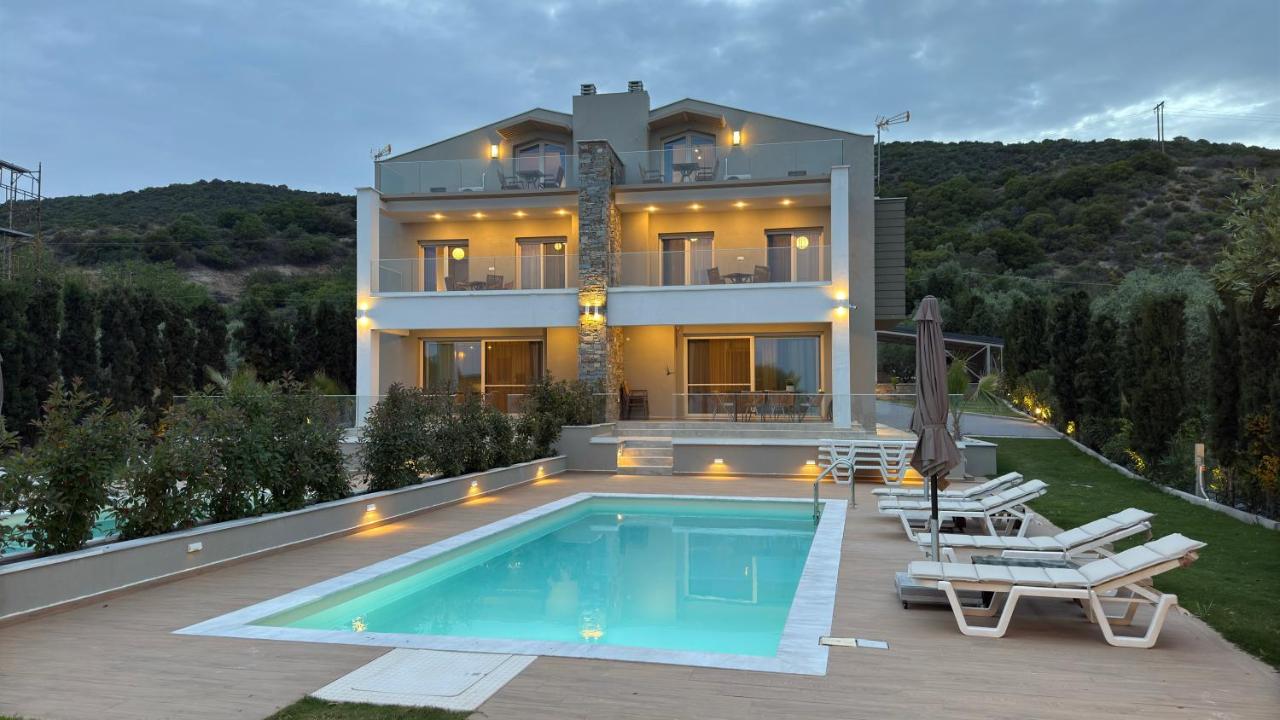 Elia Beach Villas - Chambres d’hôtes Kavala