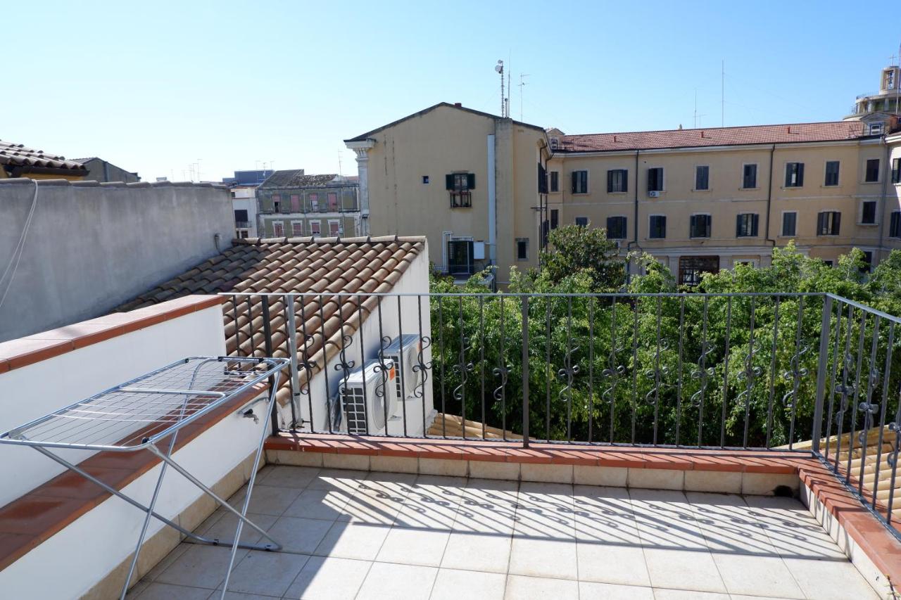 Camera Familiare con Bagno Privato
