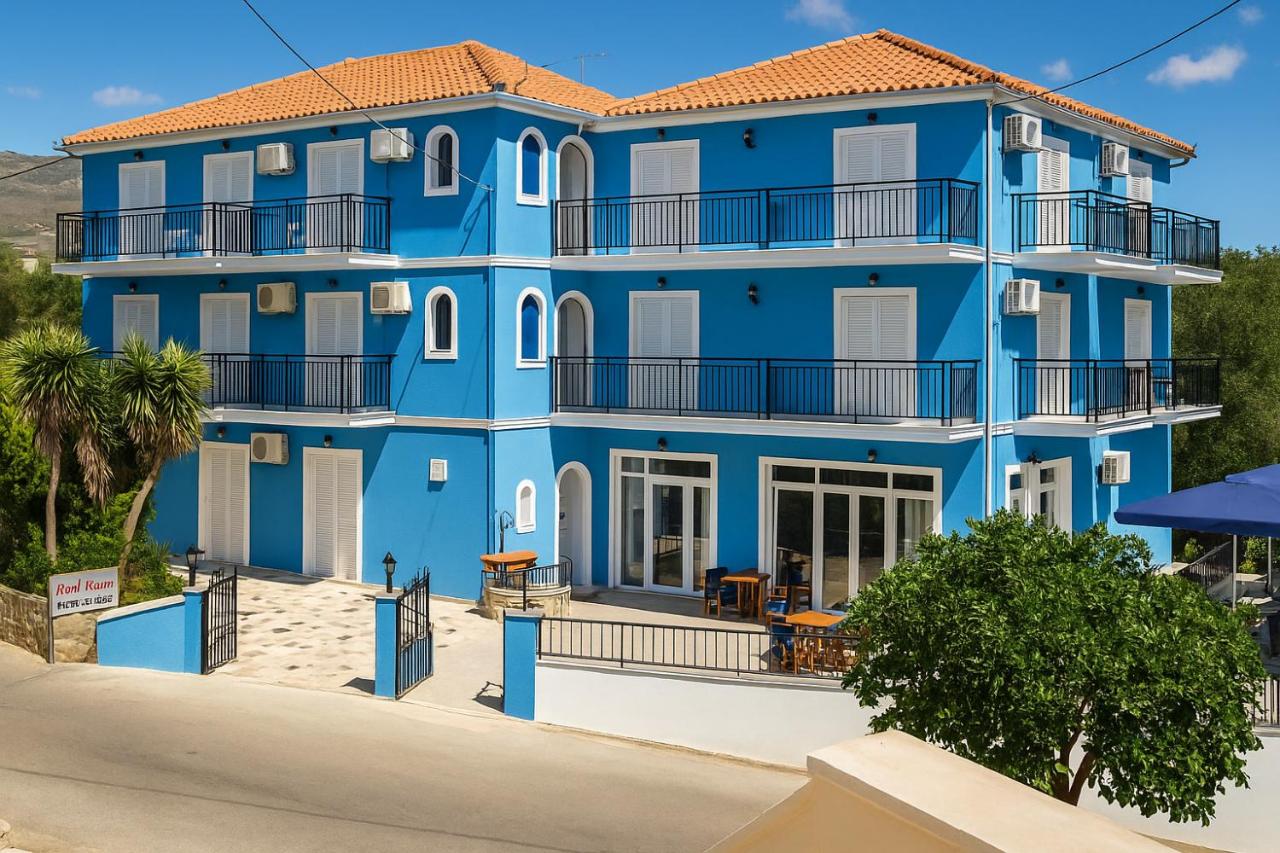 Blue Lake Holiday Homes - Keri Summer Escape - B&B Koróni