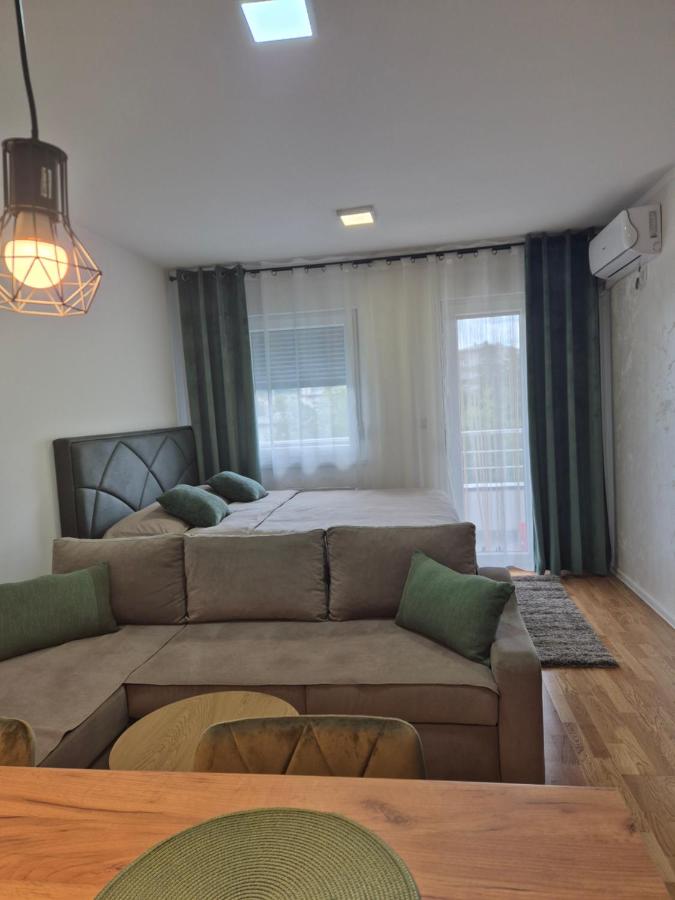 Apartment mit 1 Schlafzimmer, Balkon und Stadtblick