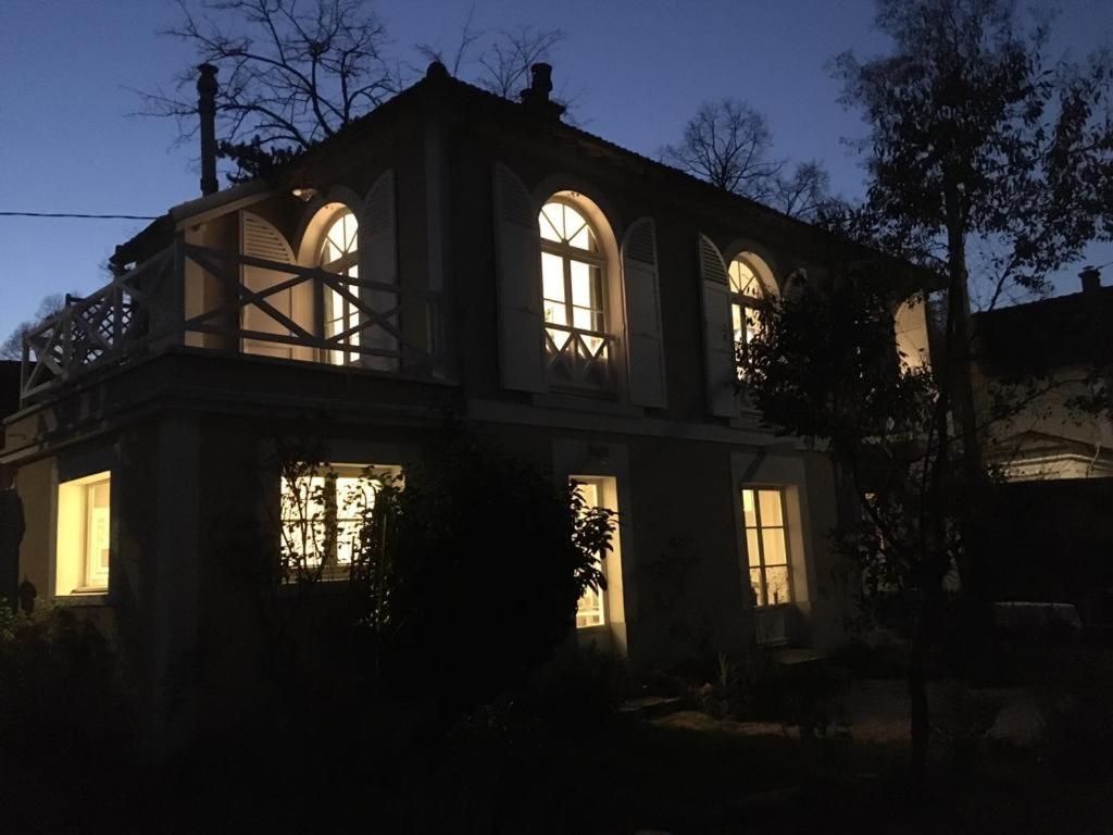 Petite maison de charme - Paris - Rolland Garros - Versailles - Golf - Normandie - B&B