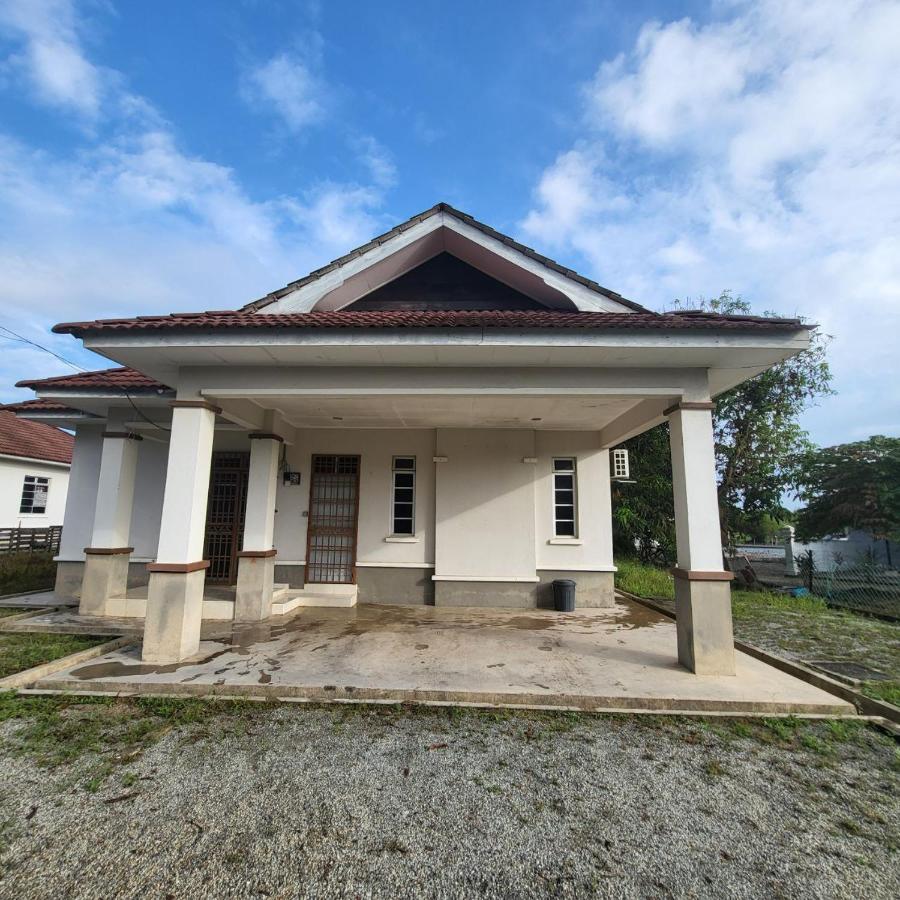 Zamrud D'Desa Bayu - B&B