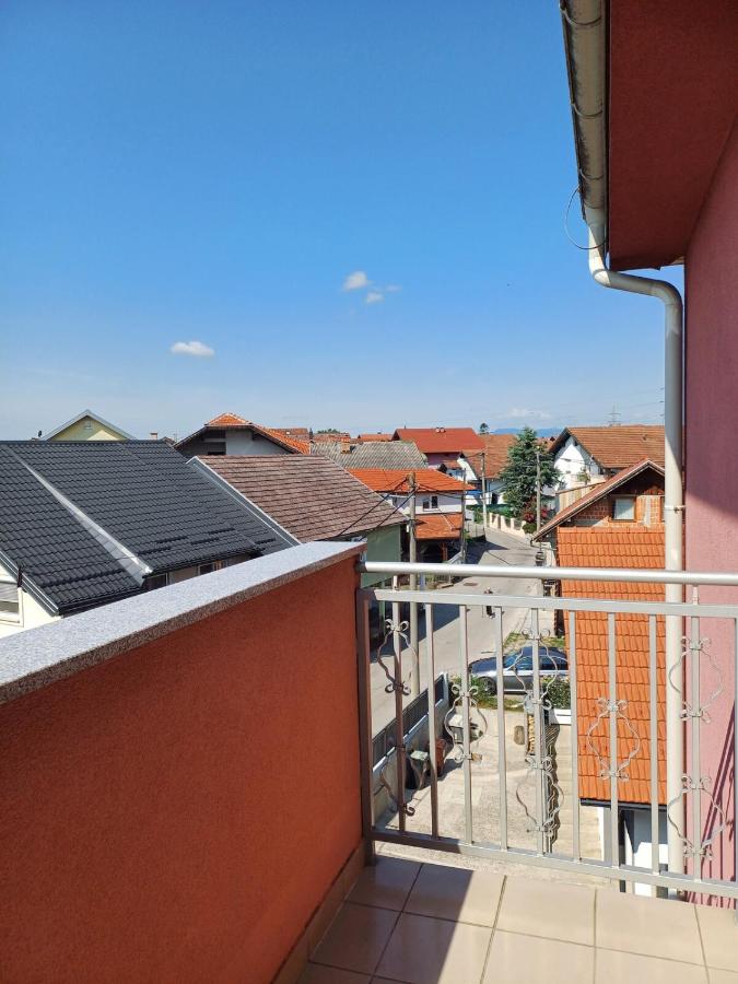 Delfa Apartment - Ferienwohnung