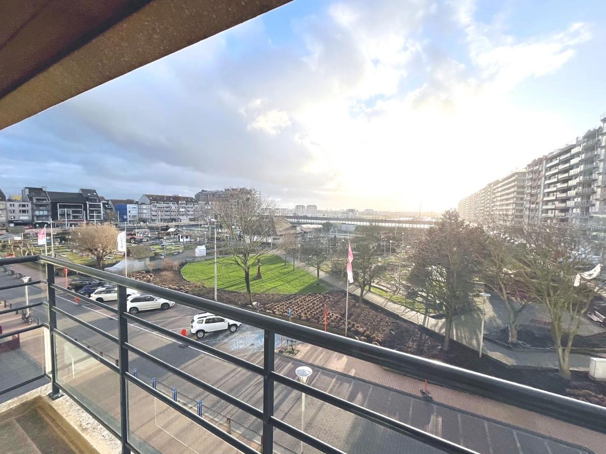 Sunset Family Apartment T109 - B&B