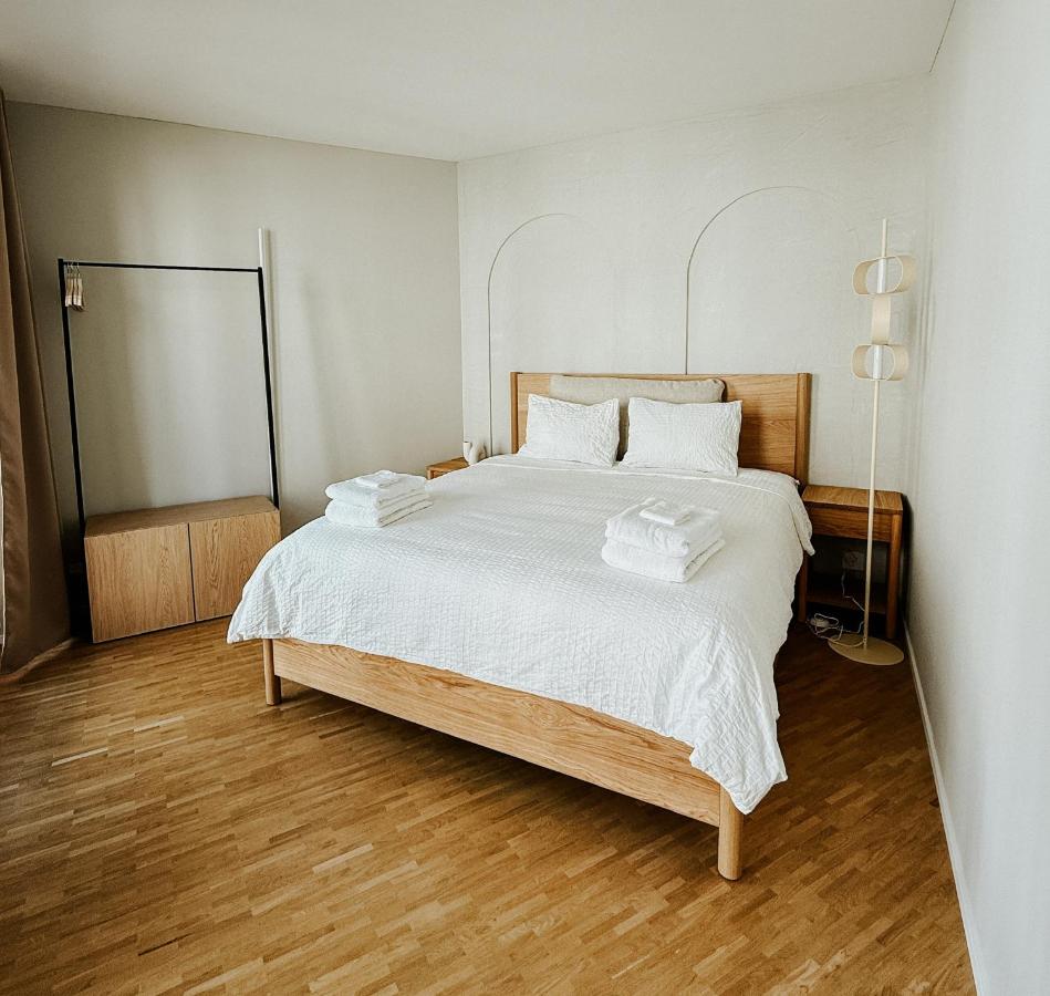 Appartamento con 2 Camere da Letto e Balcone