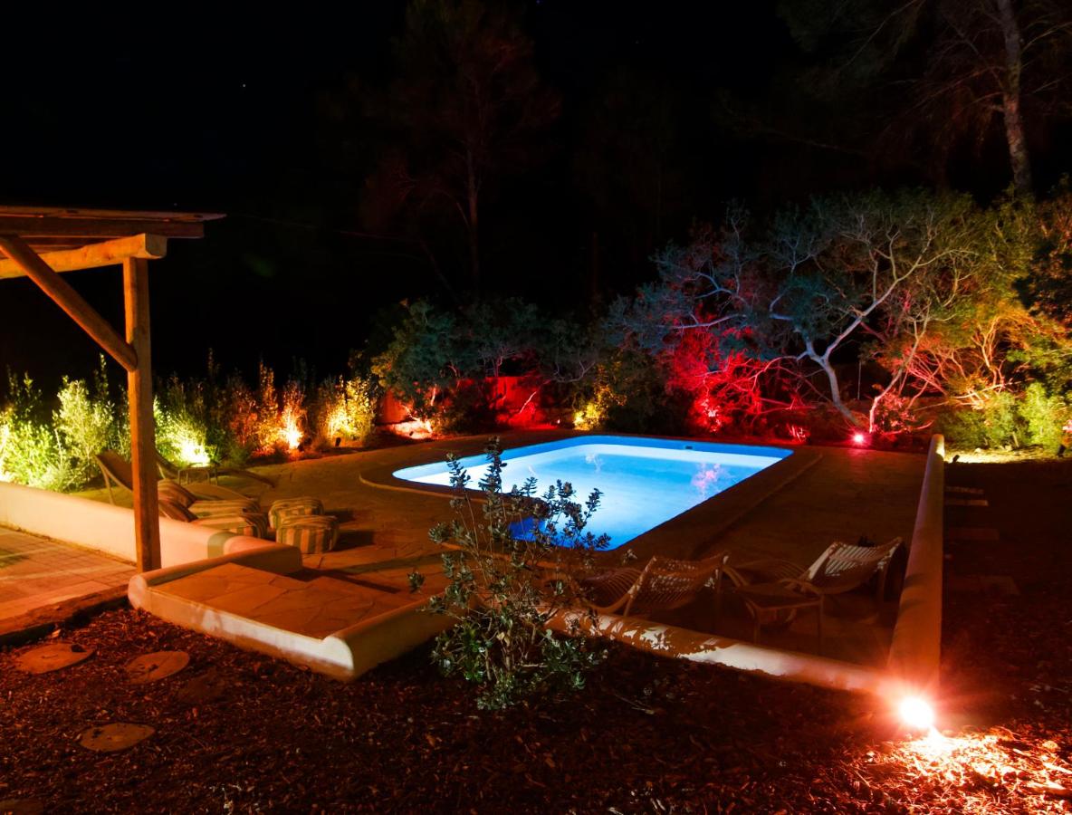 Spacious & Luxury villa in Ibiza - Santa Gertrudis - Villa Chiquita - B&B