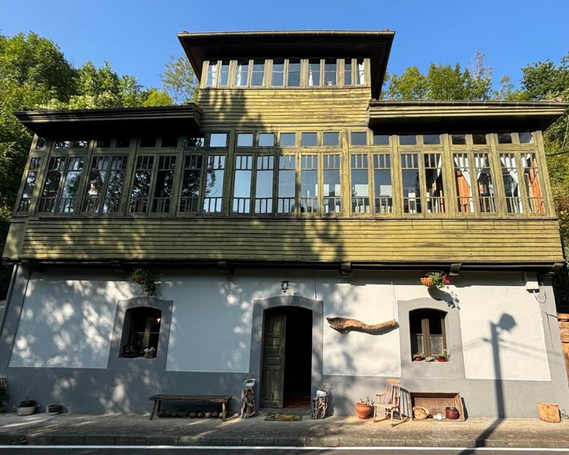 La Naranxa - B&B Bárzana