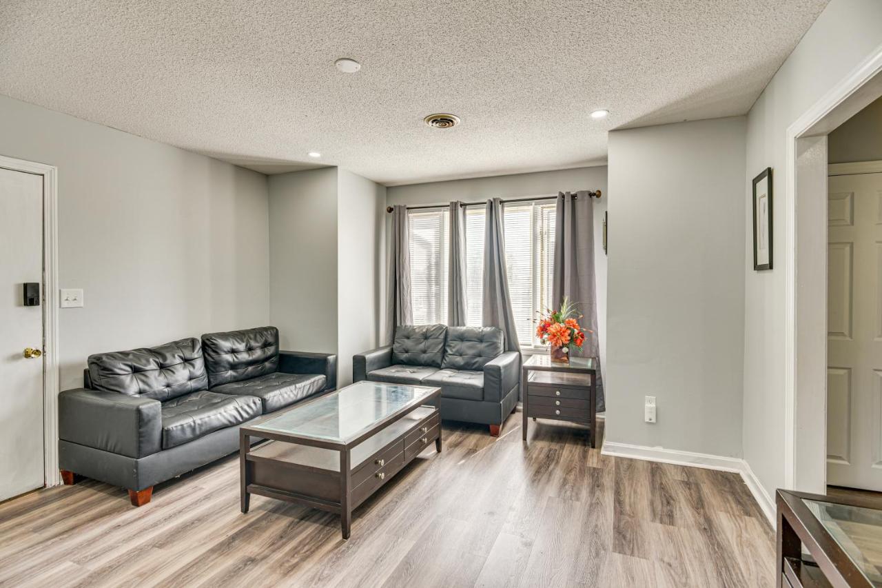 2 Mi to Waterfront Walkable Fall River Apartment! - Bed and Breakfast