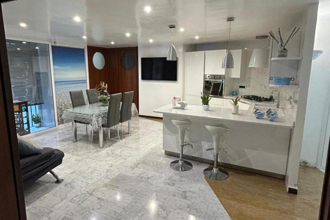 Casa D'Ambrosio - B&B Napoli