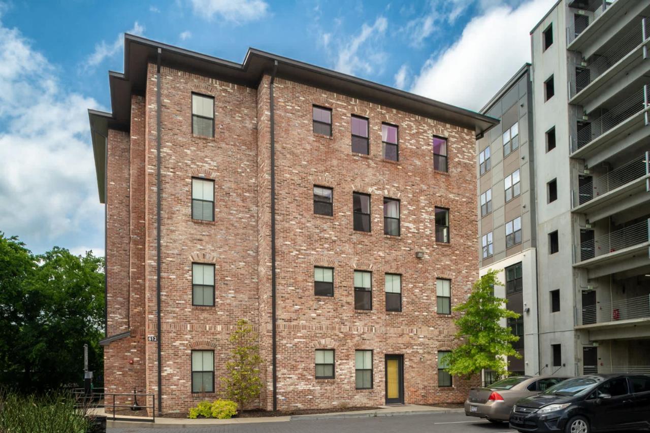 Charming Historic Loft near Centennial Park - B&B Nashville