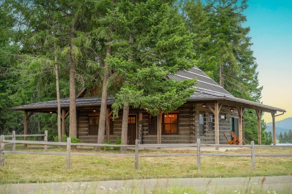 Moose Hollow Family Cabin - B&B