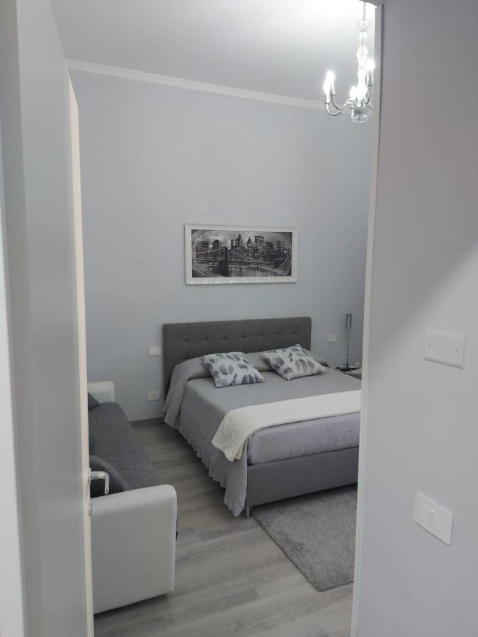 Alloggio Turistico Sea Port - Next to the Cruise Ship Free Shuttle Terminal - Bed and Breakfast