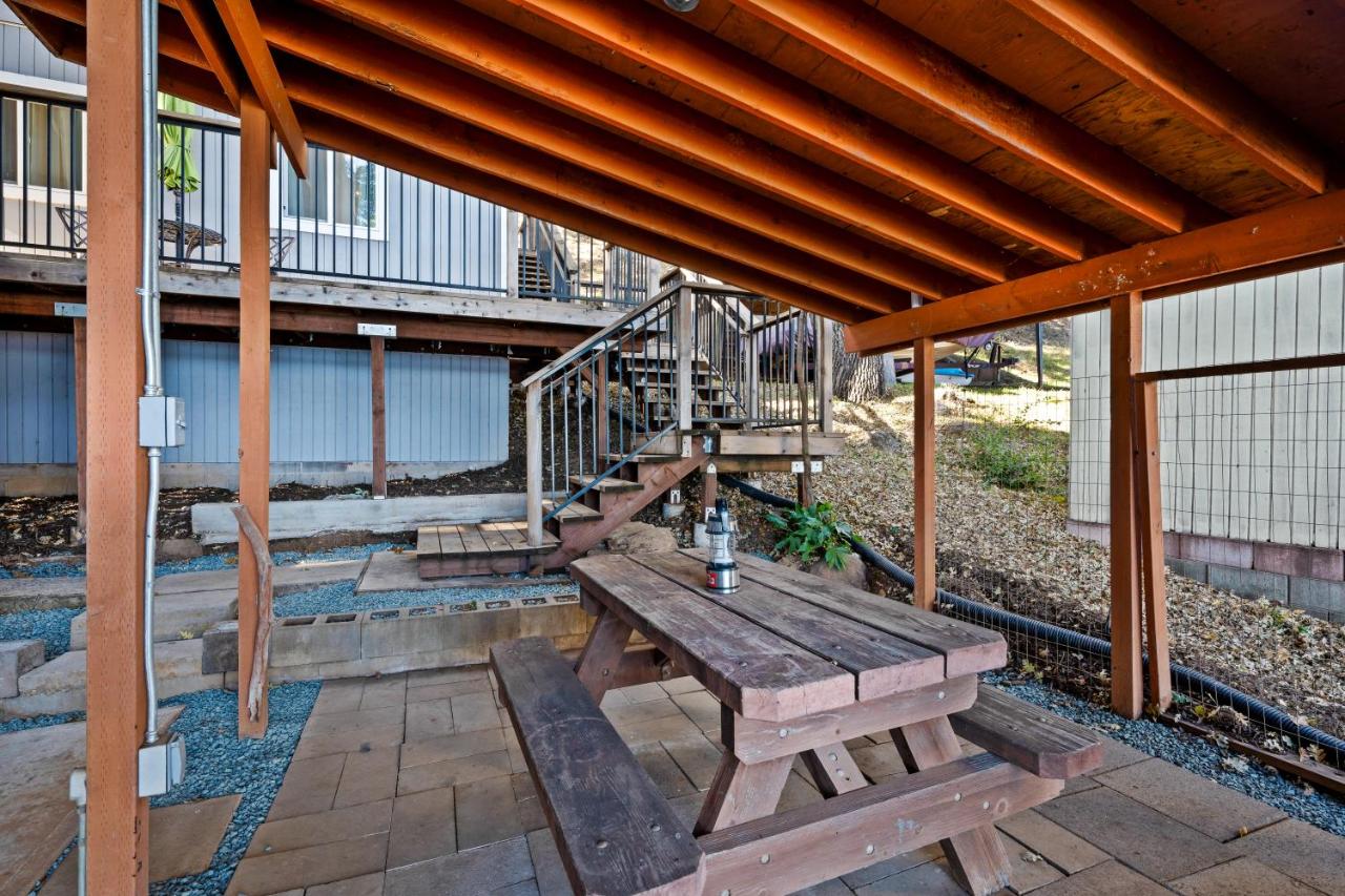 Lakefront, Private dock, ensuite-unit, King bed, Free EV charger, Boat Friendly - Chambres d'hôtes Lower Lake