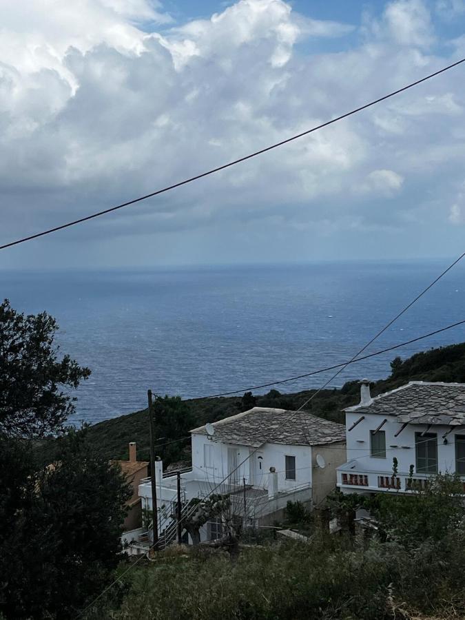 Papous house - Bed and Breakfast Mesokhórion