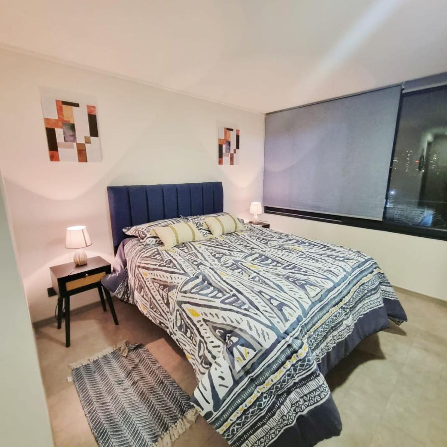 Cercano a Megavisión con Estacionamiento - B&B
