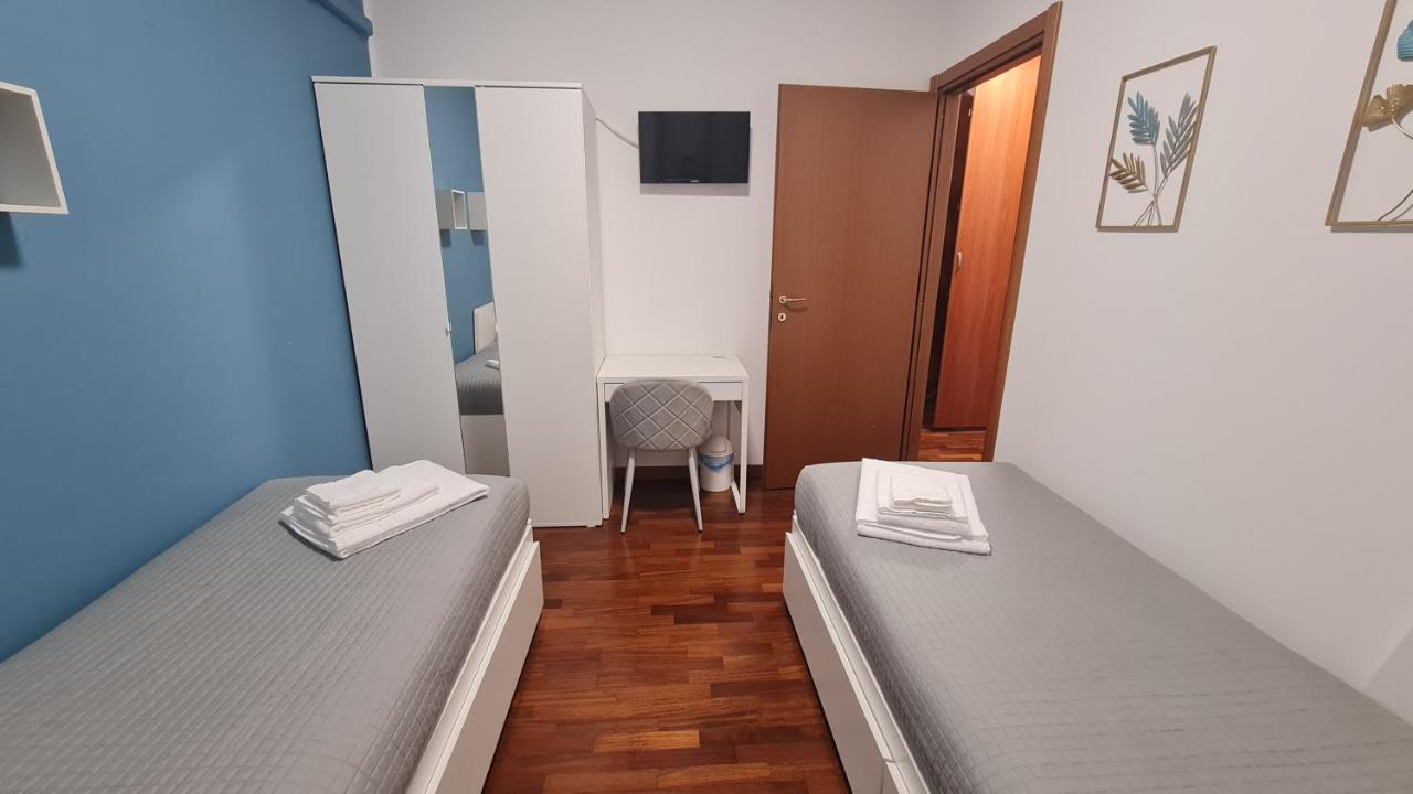 Chambre Lits Jumeaux avec Salle de Bains Privative