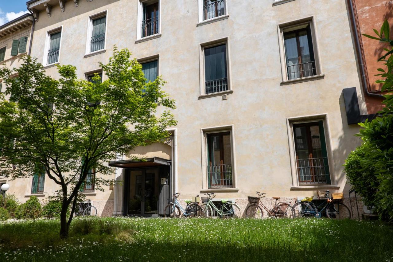 Gavi Suites - B&B
