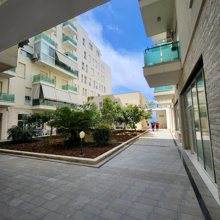 JRL Residence - Bed and Breakfast Vlorë