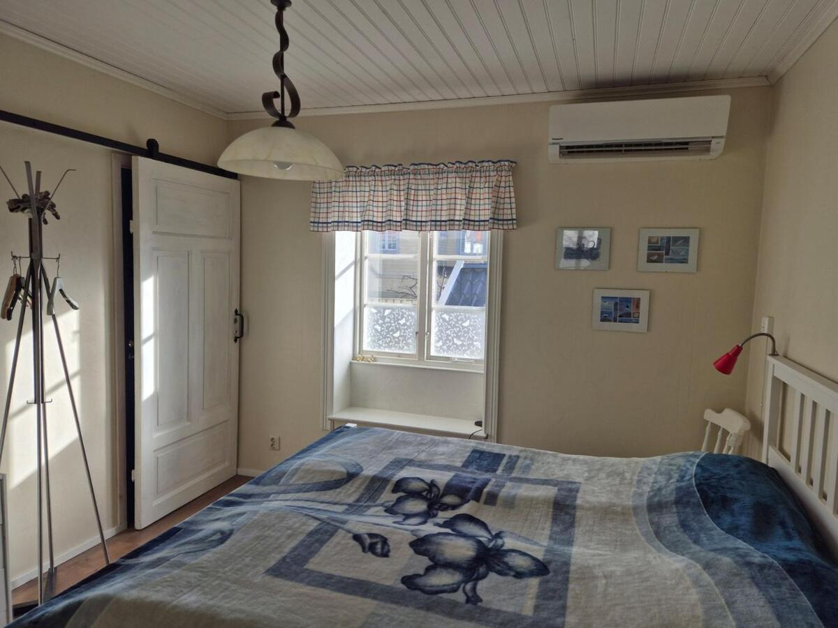 Apartment in central Öregrund - B&B