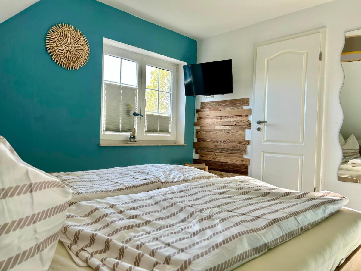 Ferienhaus Biedermann - B&B Wiek
