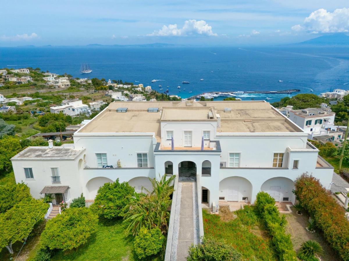 Suite Palazzo Capri - Seaview - B&B