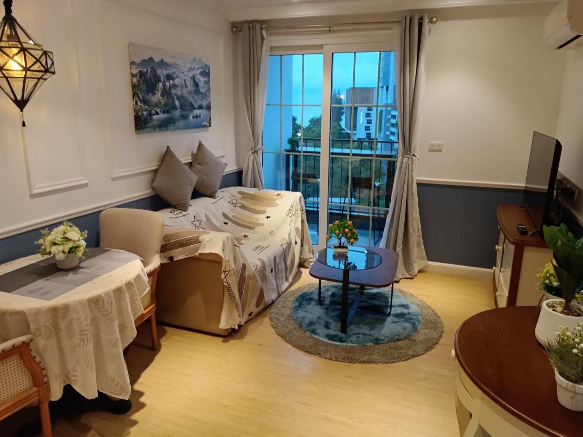 Seven Seas Côte d'Azur Na Jomtien- Easy Walk to the beach - B&B Ban Na Chom Thian