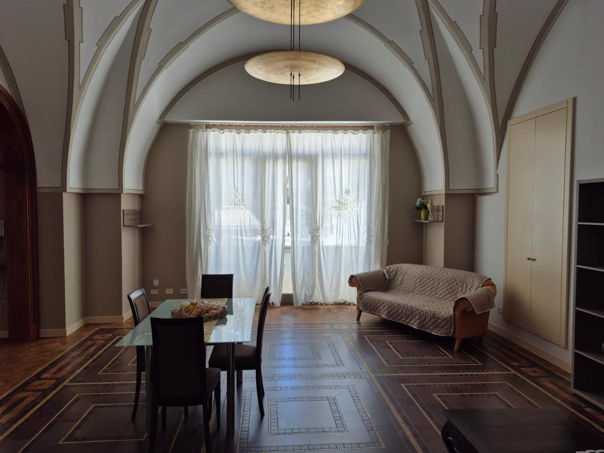Deluxe Doppelzimmer mit Balkon und Meerblick