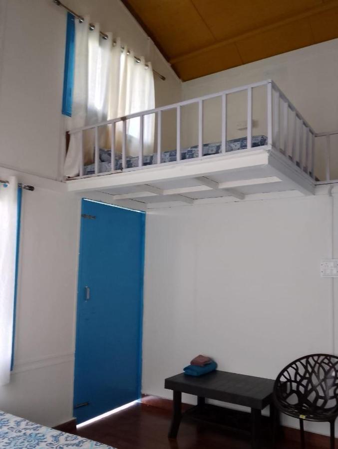 The Nest Homestay - B&B