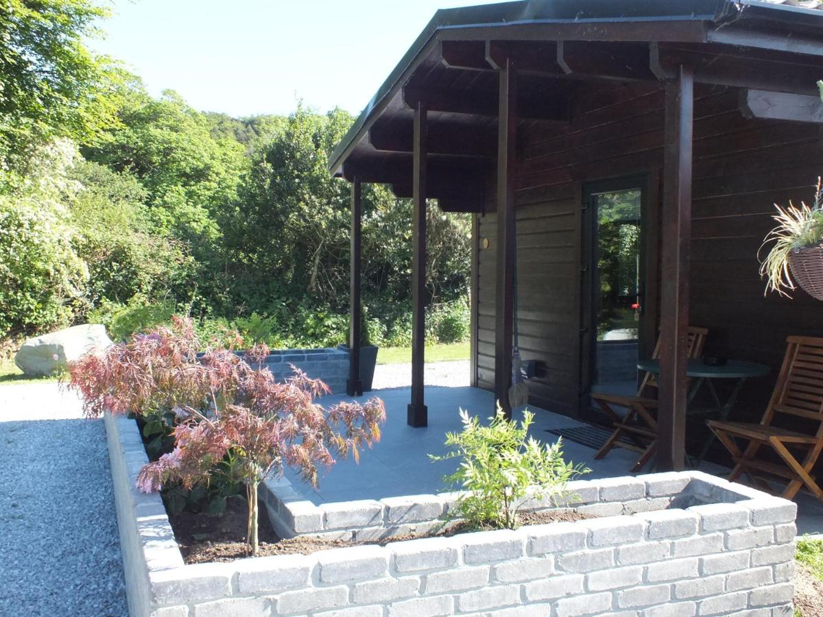 KillarneyCabins IE, Stunning Timber Accommodation for Adults - B&B