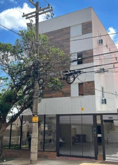 Apto Lindo, Confortável e Aconchegante l Auto check-in e Wi-Fi rápido próx Savassi - B&B