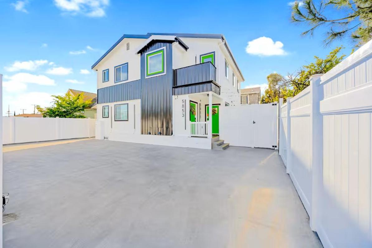 D- Hip NoHo Haven Hot Tub - Family - Parking - B&B North Hollywood