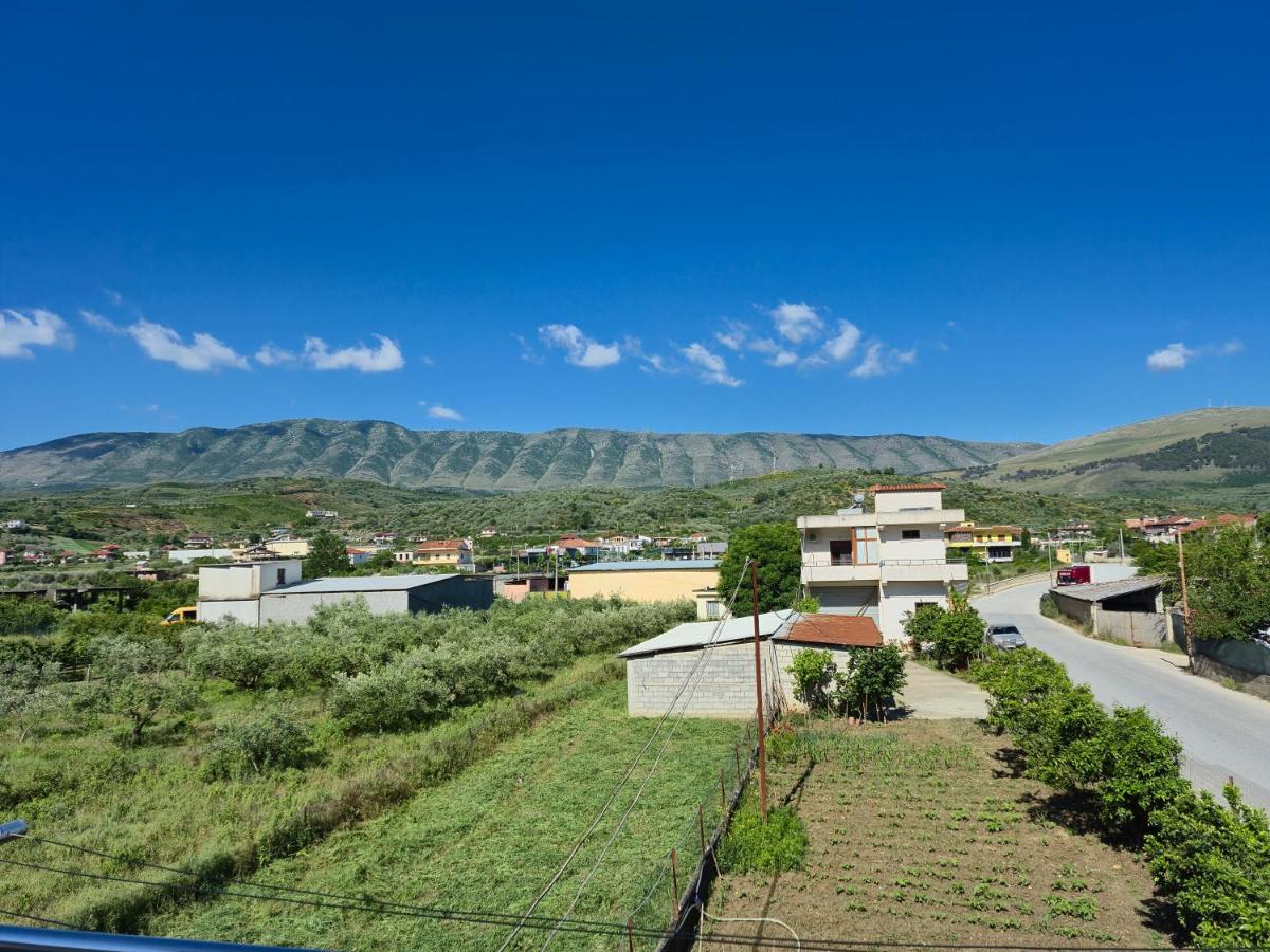 Villa Ari - Ferienwohnung