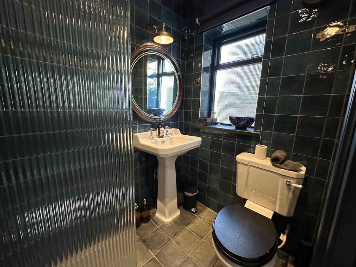 Kings Cross, Large 1 bd self contained hse & garden - B&B London