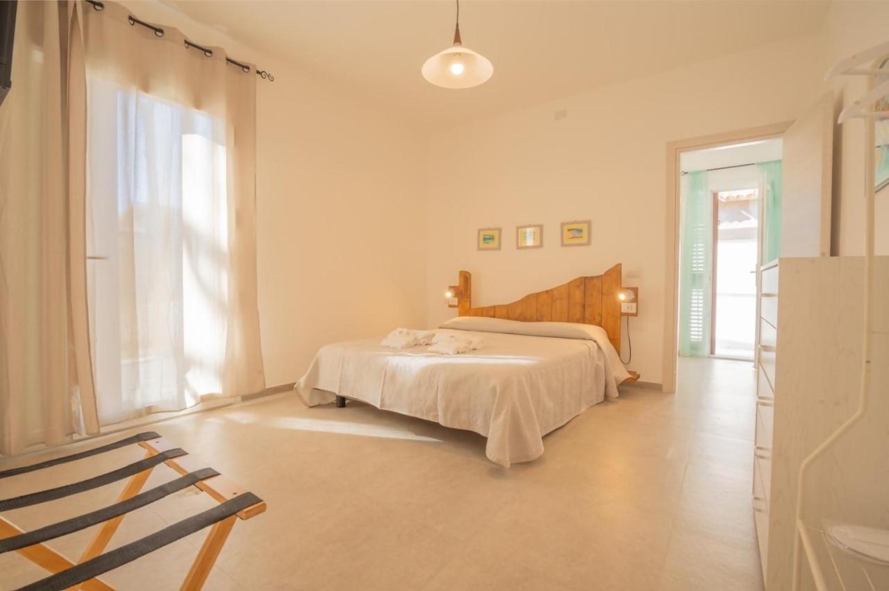 One-Bedroom Apartment with Terrace