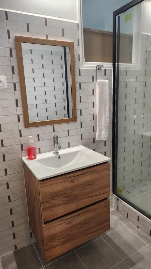 Flora Stains - B&B Stains