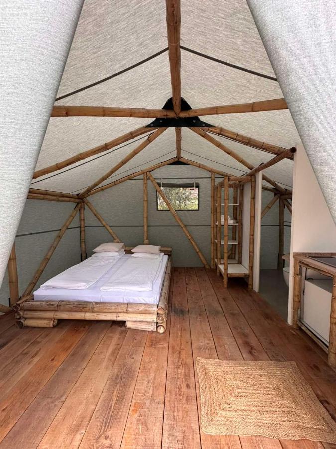 Bamboo glamping - B&B Cattaro