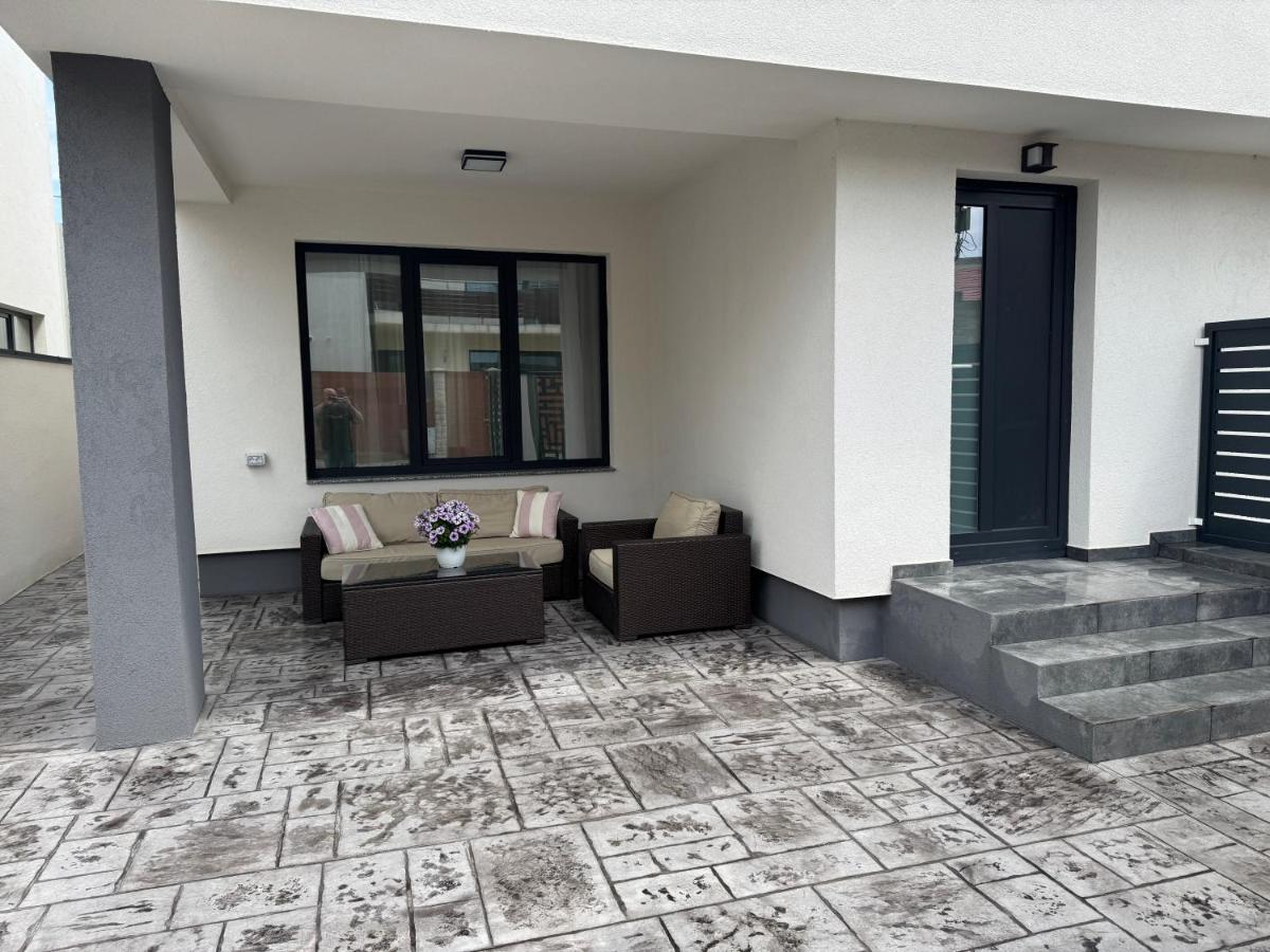 Vila Joy - Ferienwohnung Ploieşti