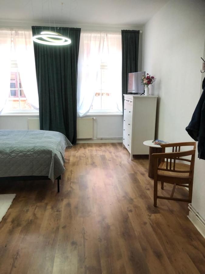 Schöne FeWo in der historischen Altstadt - Chambres d’hôtes Wismar