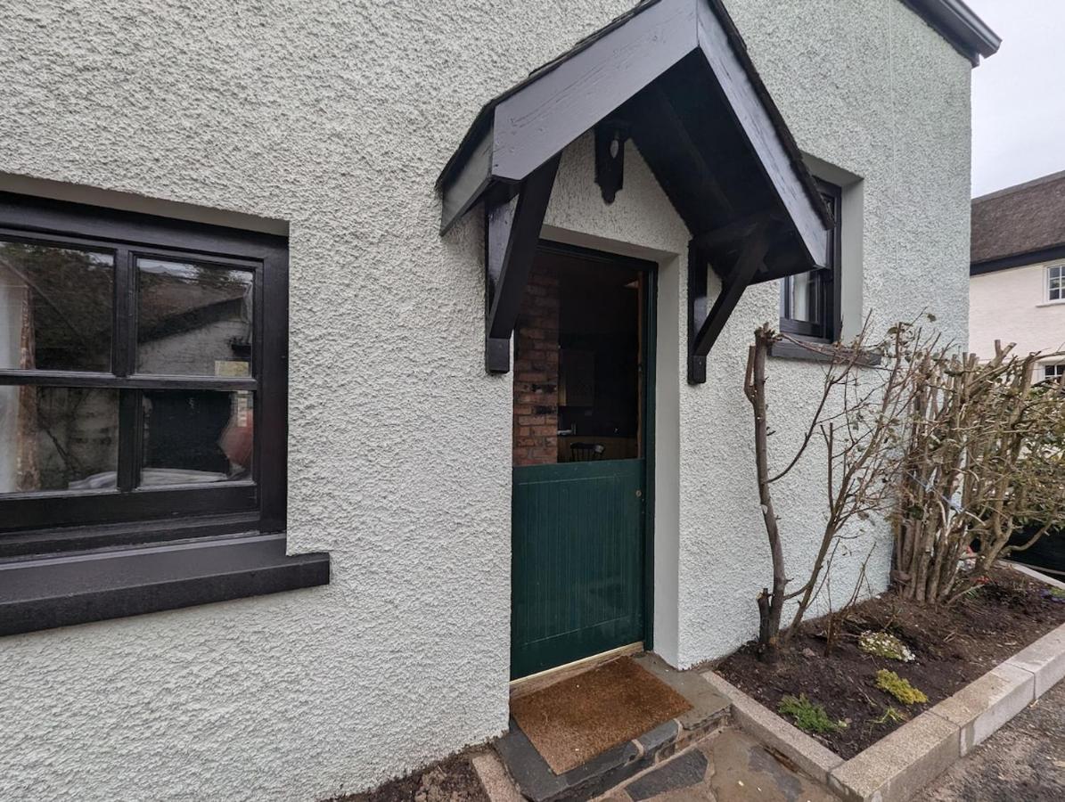 Riverside Cottage - Bed and Breakfast Castledawson