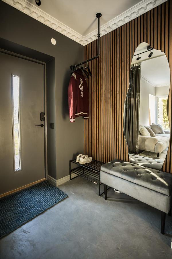 Unique apartment with Private Terrace & Entrance - Bed and Breakfast